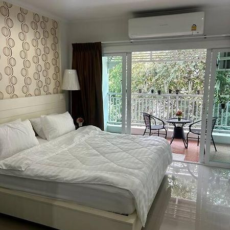 Baan Klang Condo In Central HHQ Esterno foto