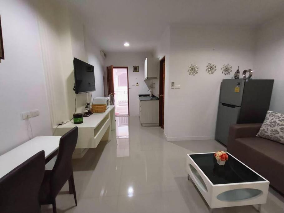 Baan Klang Condo In Central HHQ Esterno foto