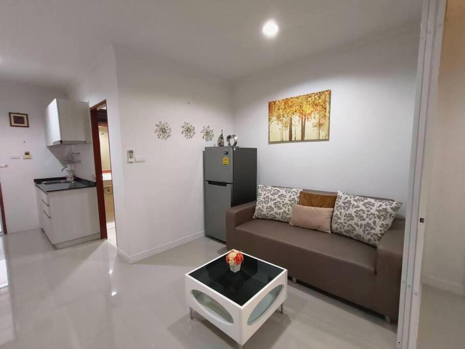 Baan Klang Condo In Central HHQ Esterno foto