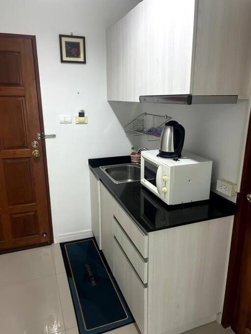 Baan Klang Condo In Central HHQ Esterno foto